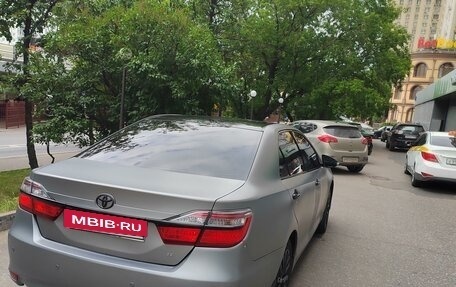 Toyota Camry, 2016 год, 1 900 000 рублей, 7 фотография