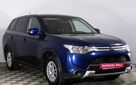 Mitsubishi Outlander III рестайлинг 3, 2014 год, 1 325 000 рублей, 3 фотография