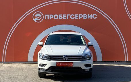 Volkswagen Tiguan II, 2019 год, 2 965 000 рублей, 3 фотография