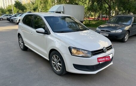 Volkswagen Polo VI (EU Market), 2013 год, 820 000 рублей, 4 фотография