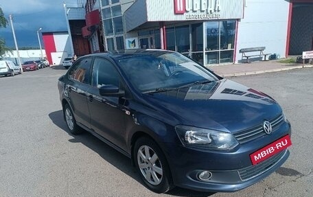 Volkswagen Polo VI (EU Market), 2013 год, 995 000 рублей, 2 фотография