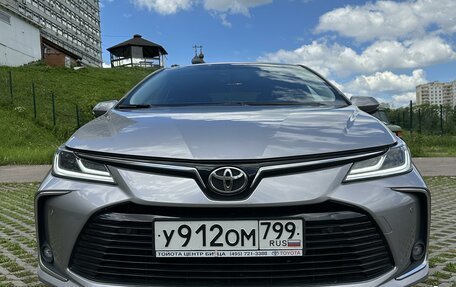 Toyota Corolla, 2019 год, 2 400 000 рублей, 2 фотография