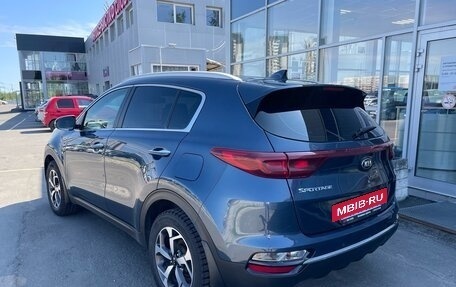 KIA Sportage IV рестайлинг, 2020 год, 2 399 000 рублей, 5 фотография