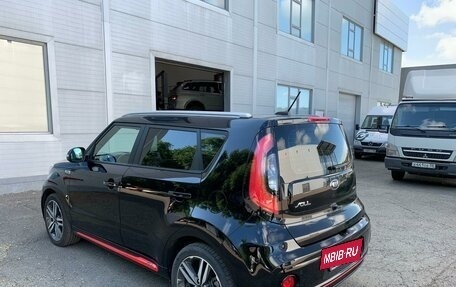 KIA Soul II рестайлинг, 2018 год, 1 750 000 рублей, 3 фотография