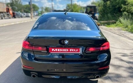 BMW 5 серия, 2017 год, 2 850 000 рублей, 7 фотография