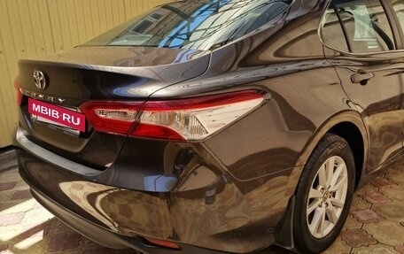 Toyota Camry, 2021 год, 3 100 000 рублей, 4 фотография