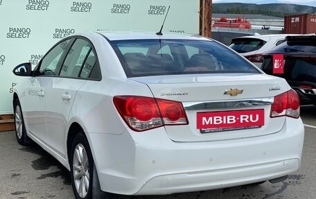 Chevrolet Cruze II, 2014 год, 800 000 рублей, 9 фотография