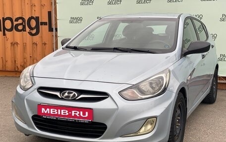 Hyundai Solaris II рестайлинг, 2011 год, 720 000 рублей, 6 фотография