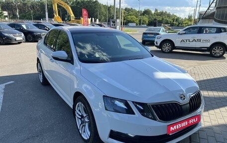 Skoda Octavia, 2019 год, 1 915 000 рублей, 2 фотография