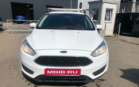 Ford Focus III, 2017 год, 799 000 рублей, 2 фотография