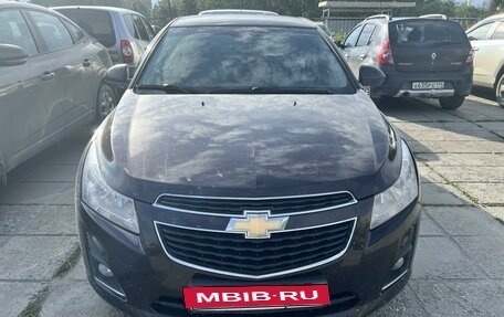 Chevrolet Cruze II, 2013 год, 910 000 рублей, 2 фотография