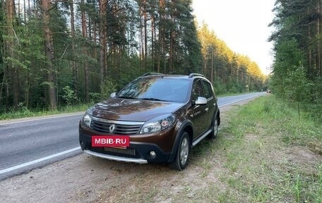 Renault Sandero I, 2013 год, 817 000 рублей, 5 фотография