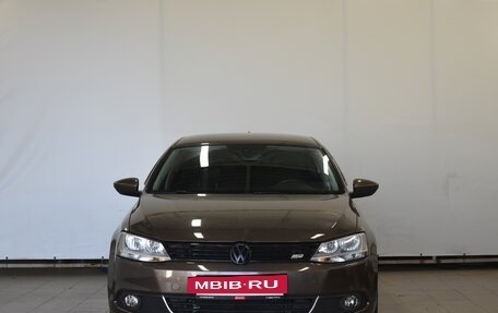 Volkswagen Jetta VI, 2011 год, 980 000 рублей, 3 фотография