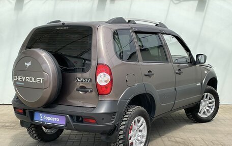 Chevrolet Niva I рестайлинг, 2012 год, 720 000 рублей, 4 фотография