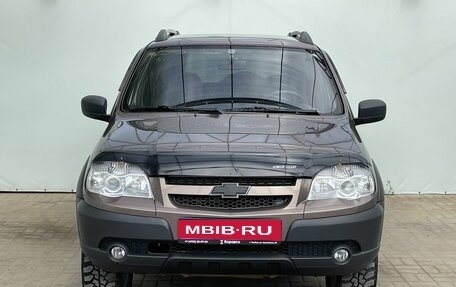 Chevrolet Niva I рестайлинг, 2012 год, 720 000 рублей, 3 фотография