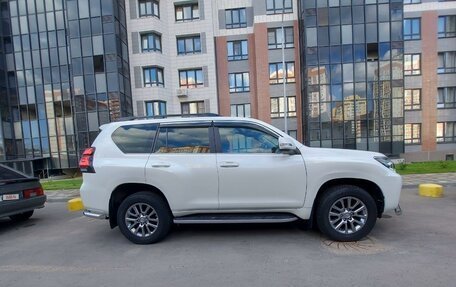 Toyota Land Cruiser Prado 150 рестайлинг 2, 2020 год, 7 500 000 рублей, 3 фотография