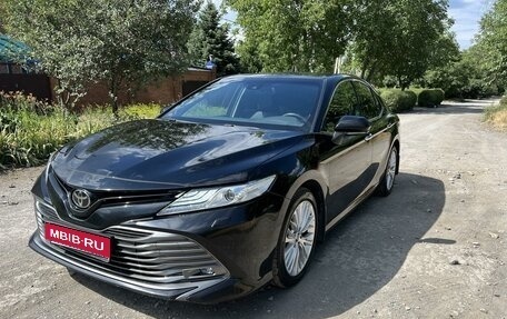 Toyota Camry, 2021 год, 3 499 999 рублей, 1 фотография