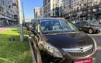 Opel Zafira C рестайлинг, 2015 год, 1 700 000 рублей, 1 фотография