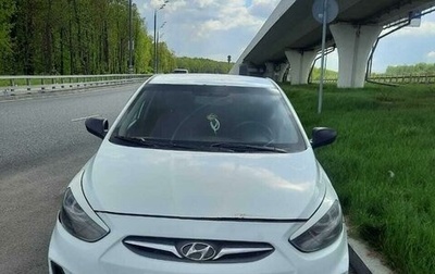 Hyundai Solaris II рестайлинг, 2013 год, 355 000 рублей, 1 фотография