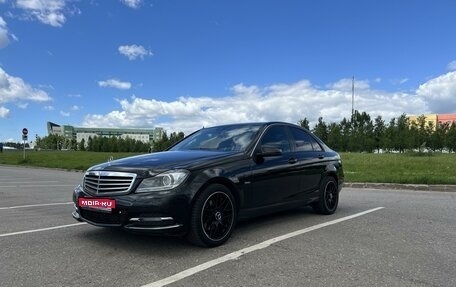 Mercedes-Benz C-Класс, 2011 год, 1 400 000 рублей, 1 фотография