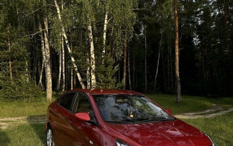 Hyundai Solaris II рестайлинг, 2011 год, 850 000 рублей, 1 фотография