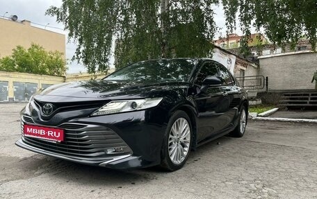 Toyota Camry, 2019 год, 3 200 000 рублей, 1 фотография