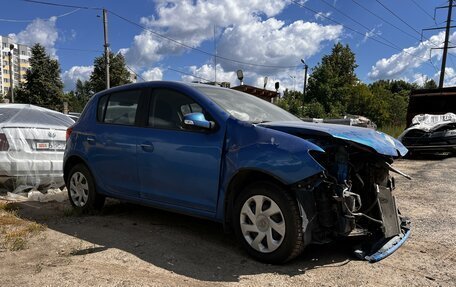 Renault Sandero II рестайлинг, 2017 год, 504 500 рублей, 1 фотография