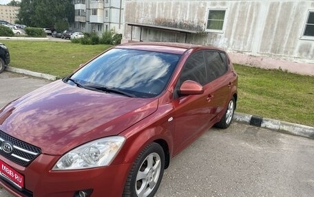 KIA cee'd I рестайлинг, 2008 год, 670 000 рублей, 1 фотография