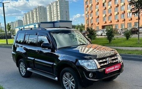 Mitsubishi Pajero IV, 2013 год, 2 280 000 рублей, 3 фотография