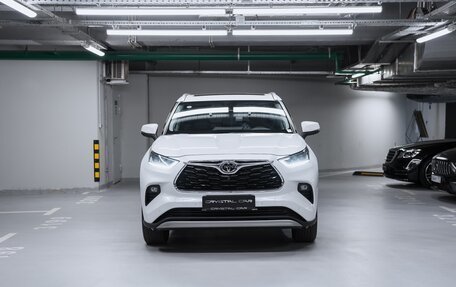 Toyota Highlander, 2024 год, 6 860 000 рублей, 4 фотография