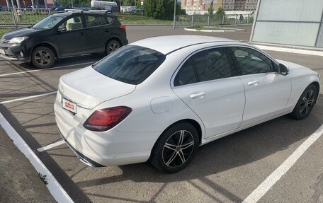 Mercedes-Benz C-Класс, 2019 год, 2 850 000 рублей, 3 фотография
