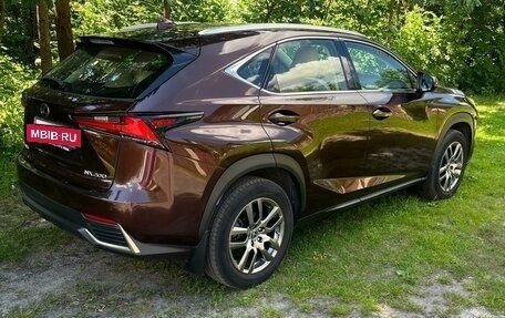 Lexus NX I, 2019 год, 4 000 000 рублей, 2 фотография