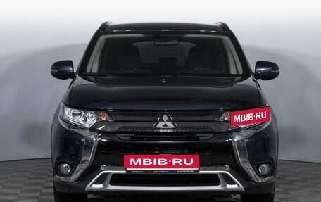 Mitsubishi Outlander III рестайлинг 3, 2022 год, 2 984 000 рублей, 2 фотография