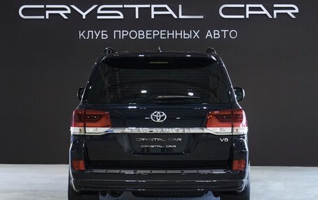 Toyota Land Cruiser 200, 2018 год, 7 300 000 рублей, 4 фотография