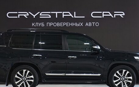 Toyota Land Cruiser 200, 2018 год, 7 300 000 рублей, 5 фотография