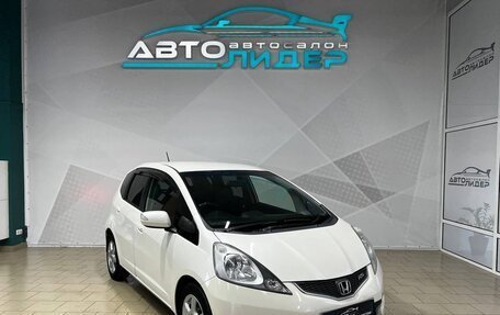 Honda Fit III, 2010 год, 979 000 рублей, 2 фотография