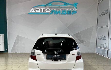 Honda Fit III, 2010 год, 979 000 рублей, 4 фотография