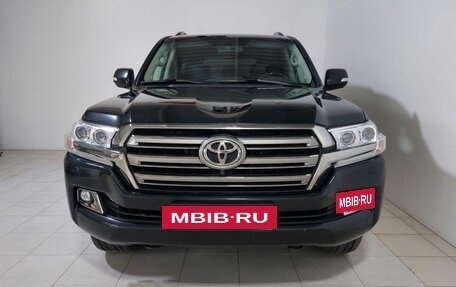 Toyota Land Cruiser 200, 2016 год, 6 450 000 рублей, 2 фотография