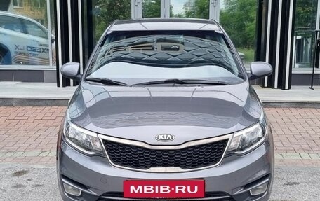 KIA Rio III рестайлинг, 2017 год, 1 249 000 рублей, 2 фотография