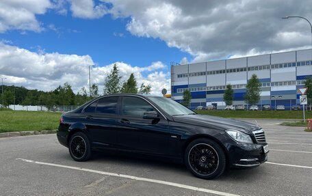 Mercedes-Benz C-Класс, 2011 год, 1 400 000 рублей, 4 фотография