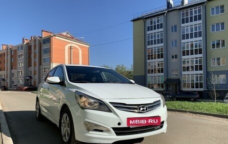 Hyundai Solaris II рестайлинг, 2014 год, 790 000 рублей, 2 фотография