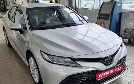 Toyota Camry, 2019 год, 3 150 000 рублей, 3 фотография