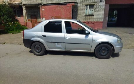 Renault Logan I, 2013 год, 350 000 рублей, 4 фотография