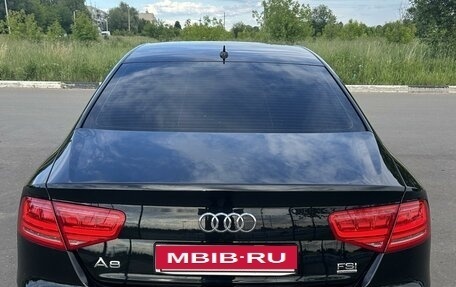 Audi A8, 2010 год, 1 650 000 рублей, 7 фотография