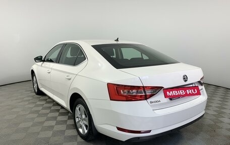 Skoda Superb III рестайлинг, 2018 год, 2 269 000 рублей, 7 фотография