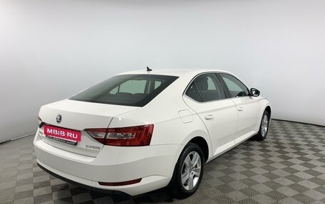 Skoda Superb III рестайлинг, 2018 год, 2 269 000 рублей, 5 фотография