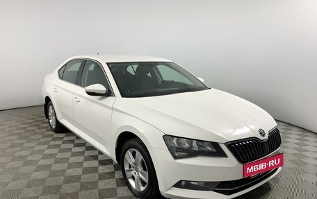 Skoda Superb III рестайлинг, 2018 год, 2 269 000 рублей, 3 фотография