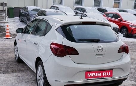 Opel Astra J, 2013 год, 859 999 рублей, 7 фотография