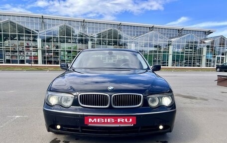BMW 7 серия, 2004 год, 1 150 000 рублей, 3 фотография