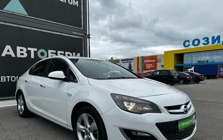 Opel Astra J, 2013 год, 880 000 рублей, 3 фотография